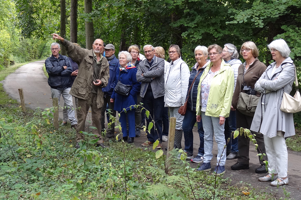 Uistapje 2017, rondleiding in de natuur en uitleg van de natuur. 